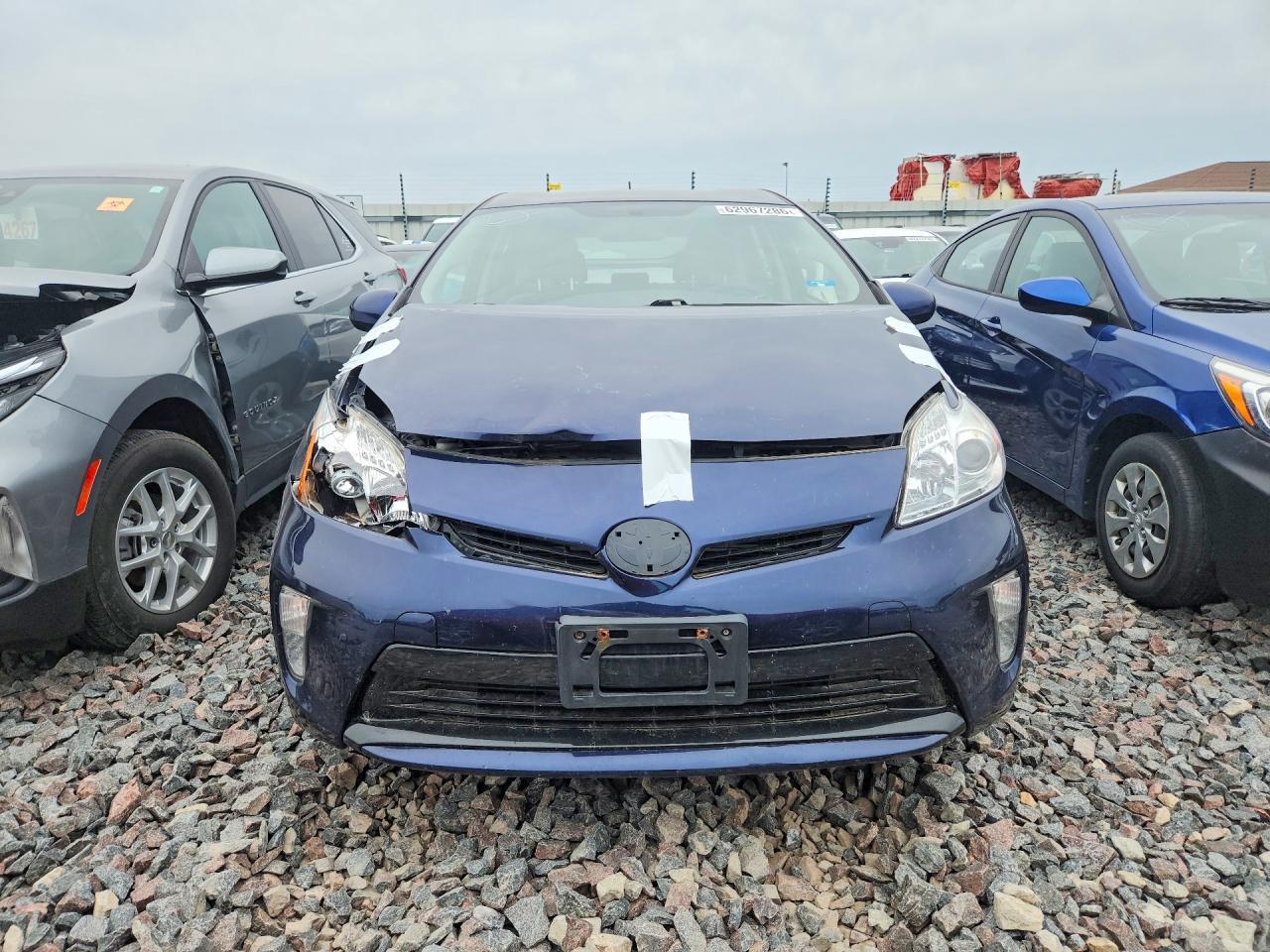2014 TOYOTA PRIUS TWO — Фото 5 из 12