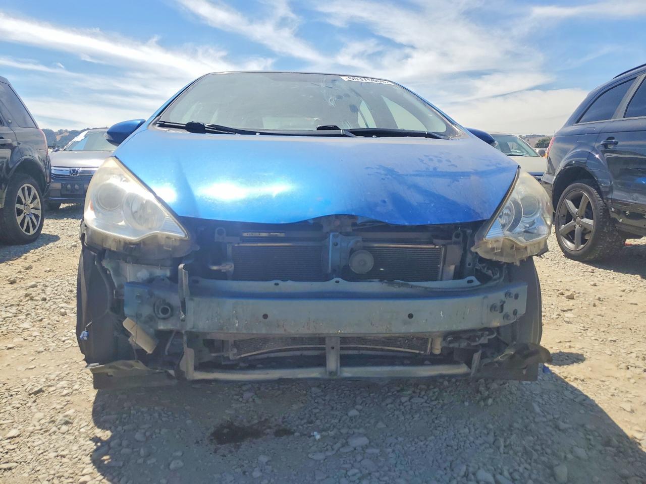 JTDKDTB33E1559985 2014 TOYOTA PRIUS C photo no. 5