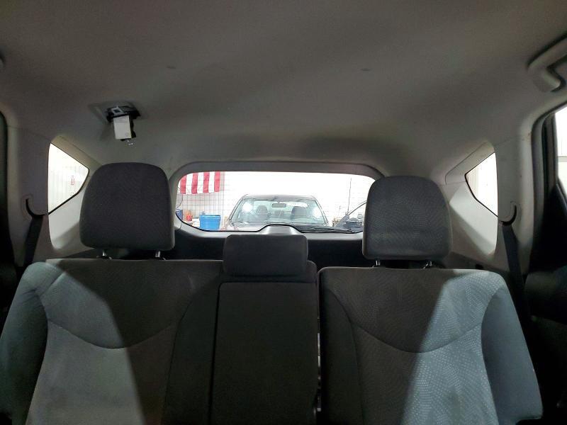JTDZN3EUXE3357018 2014 TOYOTA PRIUS V photo no. 10