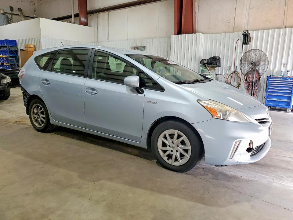 JTDZN3EUXE3357018 2014 TOYOTA PRIUS V photo no. 4