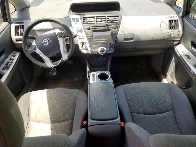 JTDZN3EUXE3357018 2014 TOYOTA PRIUS V photo no. 8