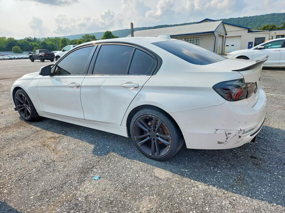 2018 BMW 330 XI — Фото 2 из 12