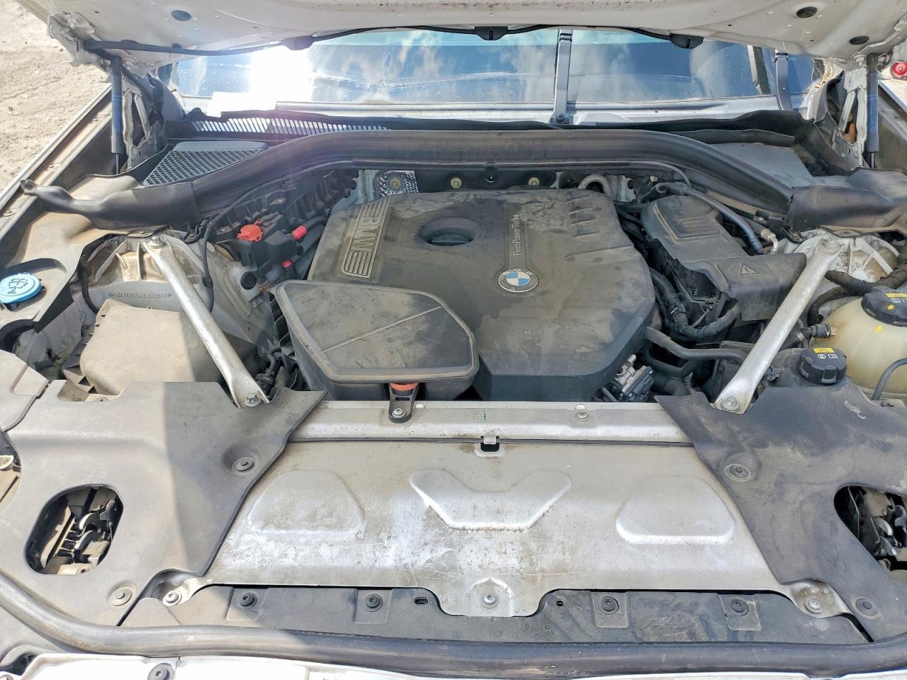 5UXTR9C54JLC72650 2018 BMW X3 photo no. 11