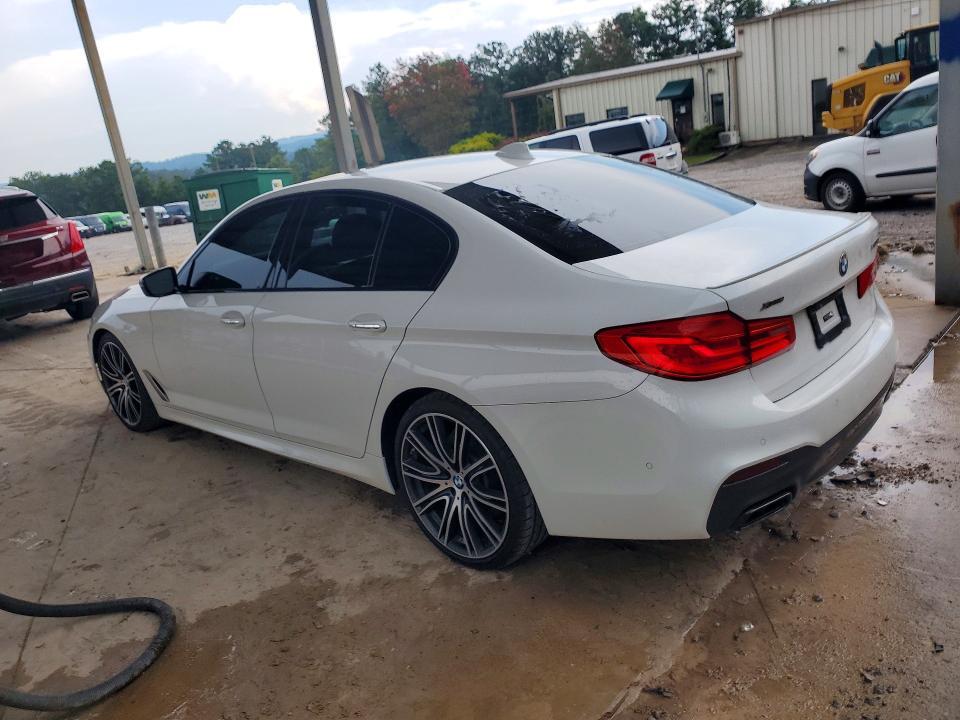 2018 BMW M550XI — Фото 2 из 12