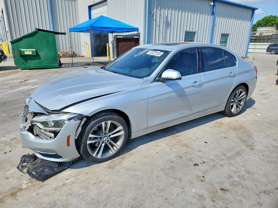 2018 BMW 330 WBA8B9G54JNU99101