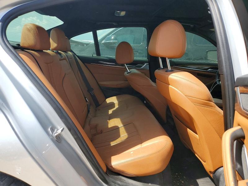2018 BMW 530 I — Фото 11 из 13