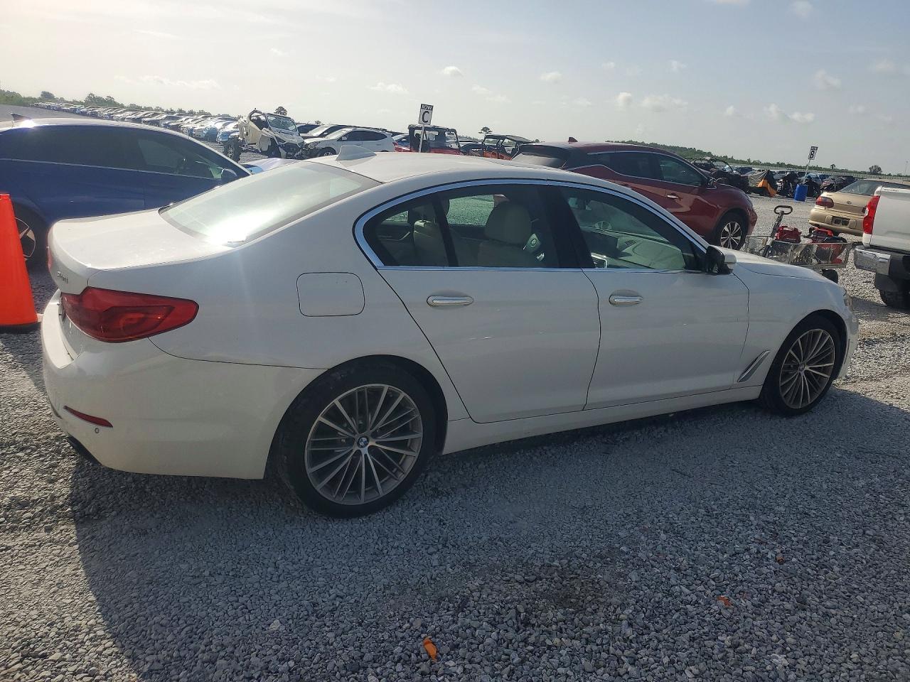 2018 BMW 540 I — Фото 3 из 12