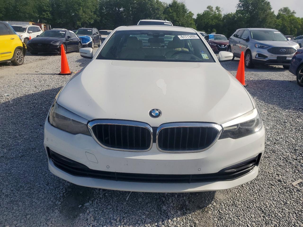 2018 BMW 540 I — Фото 5 из 12