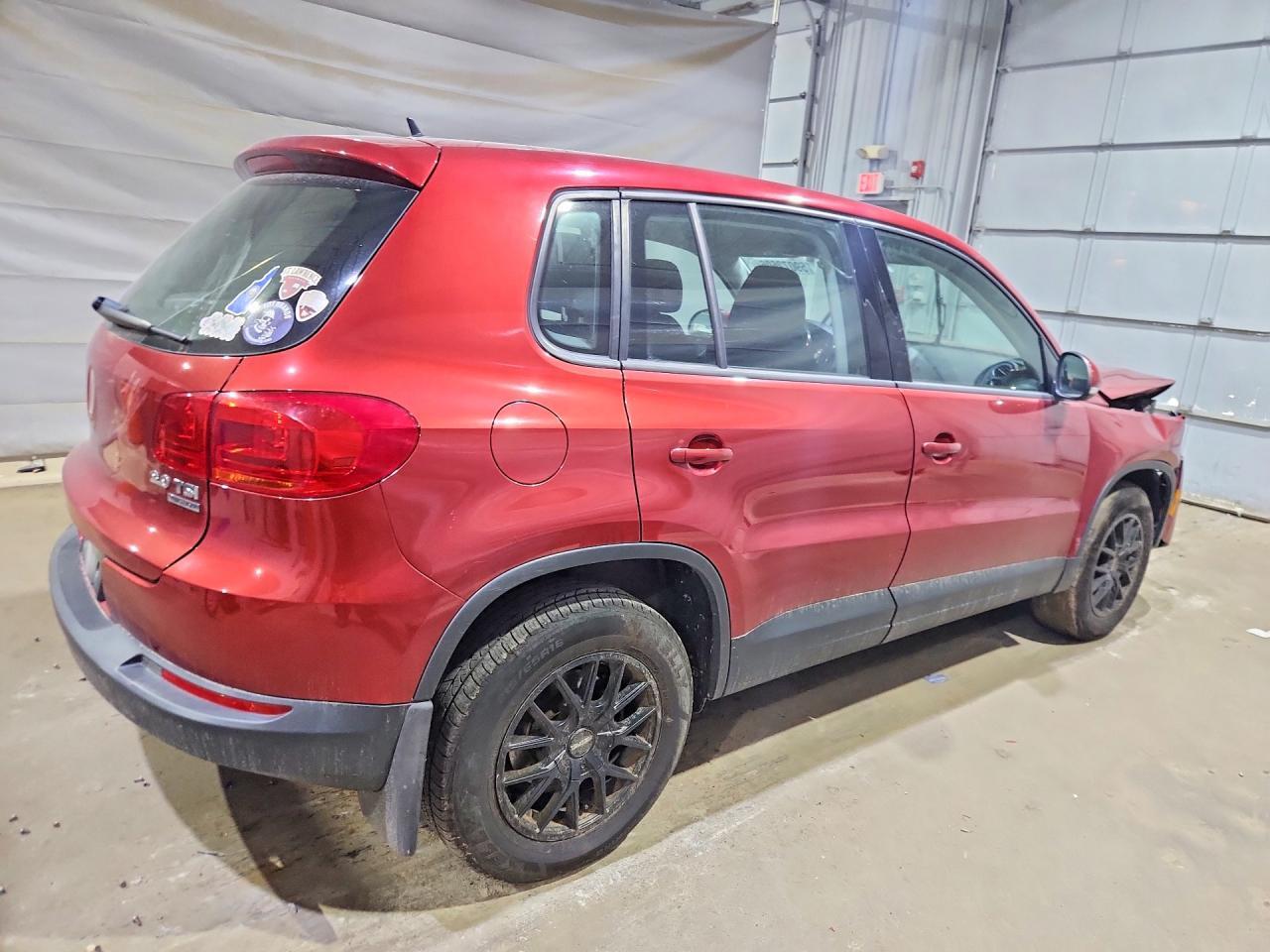 2014 VOLKSWAGEN TIGUAN S — Фото 3 из 13