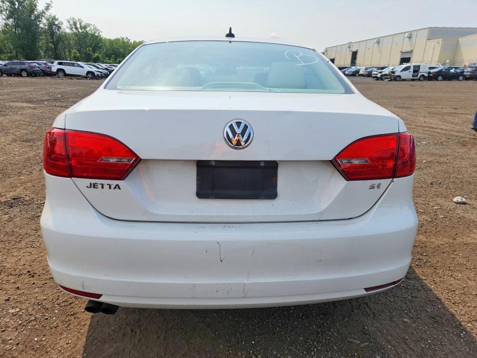 2014 VOLKSWAGEN JETTA SE — Фото 6 из 12