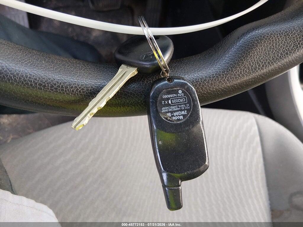 5NPDH4AE4GH765818 2016 HYUNDAI ELANTRA photo no. 11