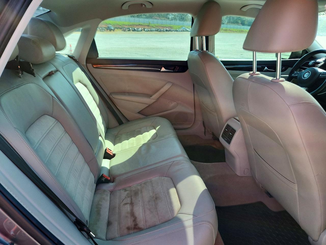 1VWCT7A31EC068283 2014 VOLKSWAGEN PASSAT photo no. 10