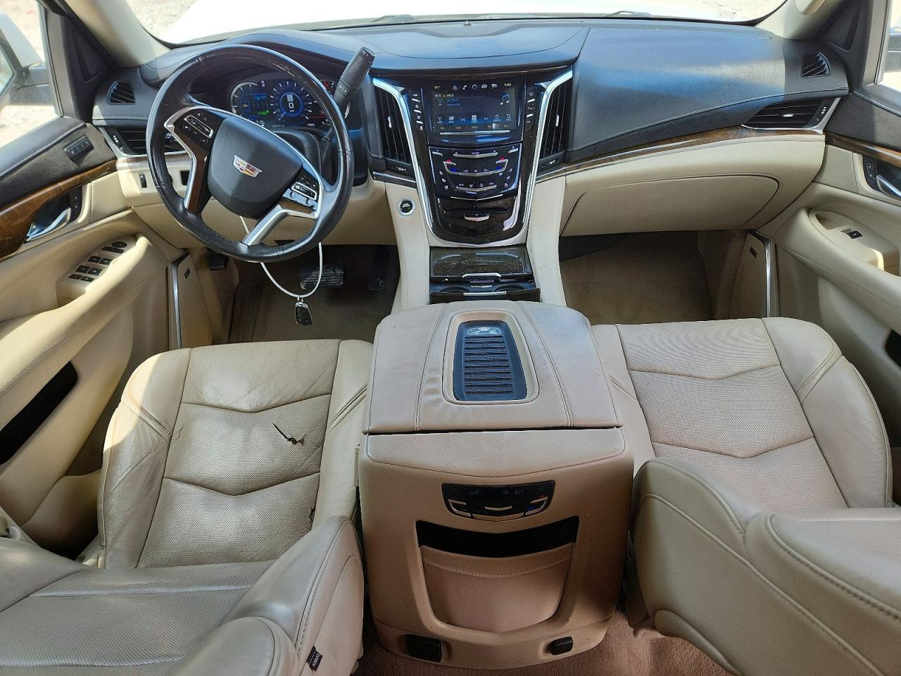 2018 CADILLAC ESCALADE — Фото 8 из 13
