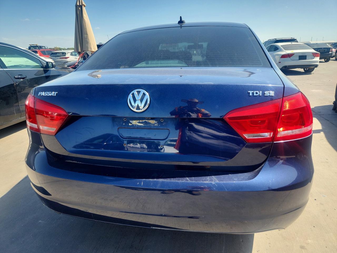 2014 VOLKSWAGEN PASSAT SE — Фото 6 из 12