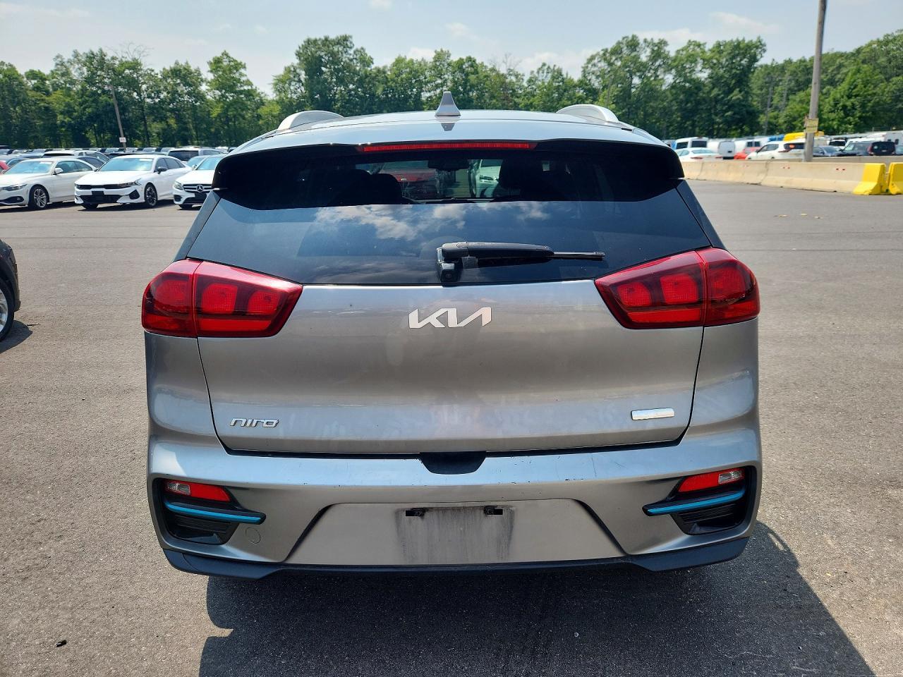 2022 KIA NIRO EV S — Фото 6 из 13
