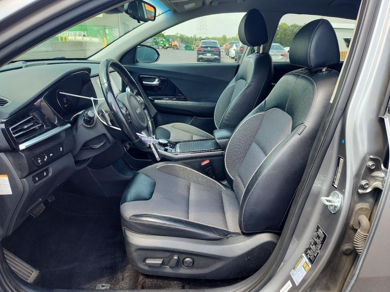 2022 KIA NIRO EV S — Фото 7 из 13