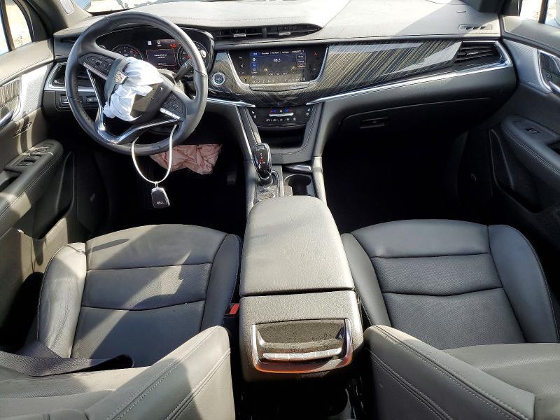 2024 CADILLAC XT6 PREMIUM LUXURY — Фото 8 из 13