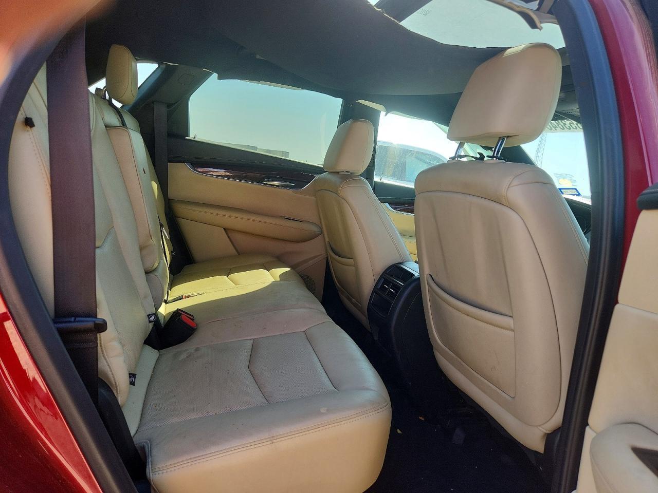 2018 CADILLAC XT5 LUXURY — Фото 11 из 13