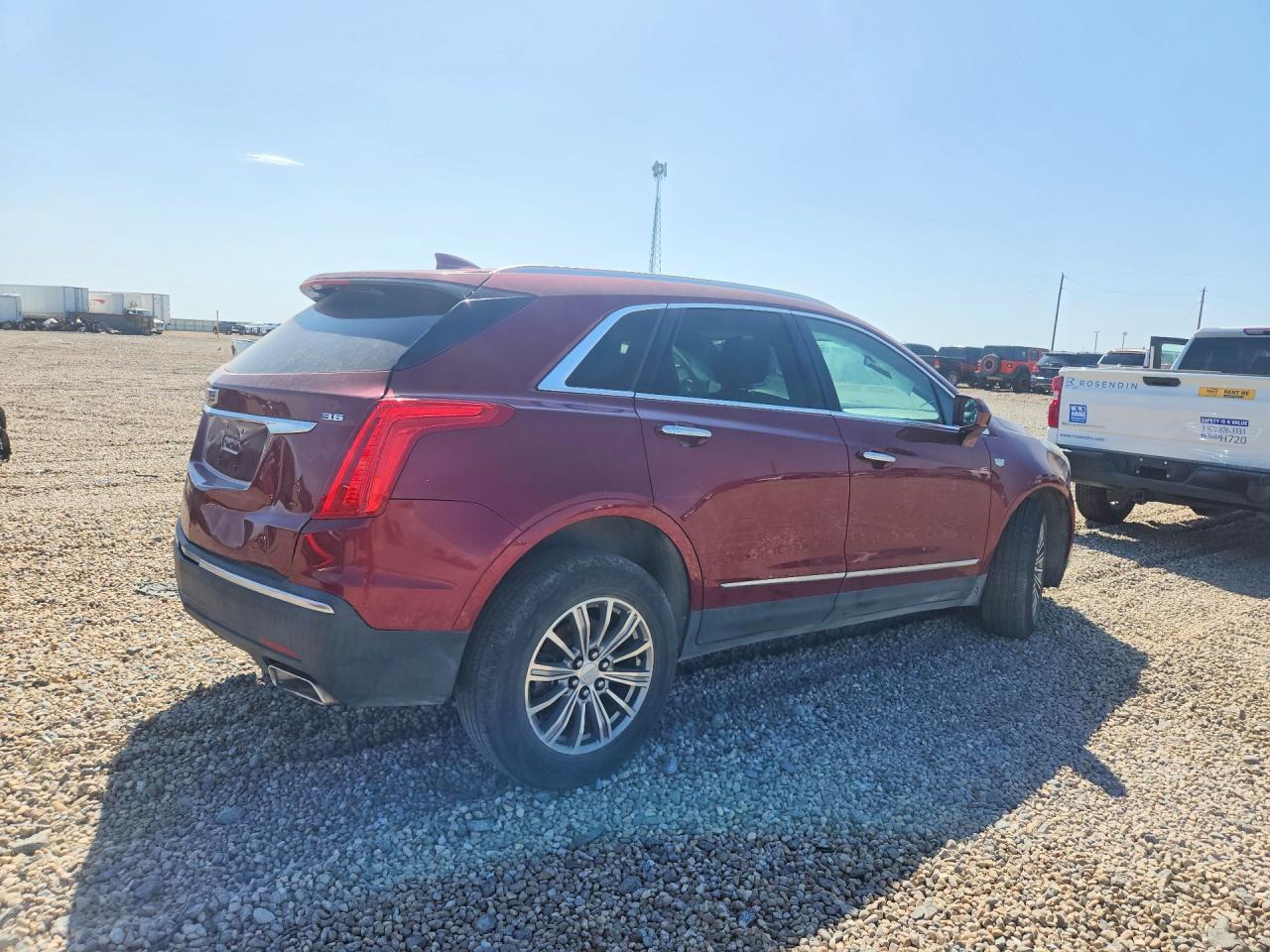 2018 CADILLAC XT5 LUXURY — Фото 3 из 13