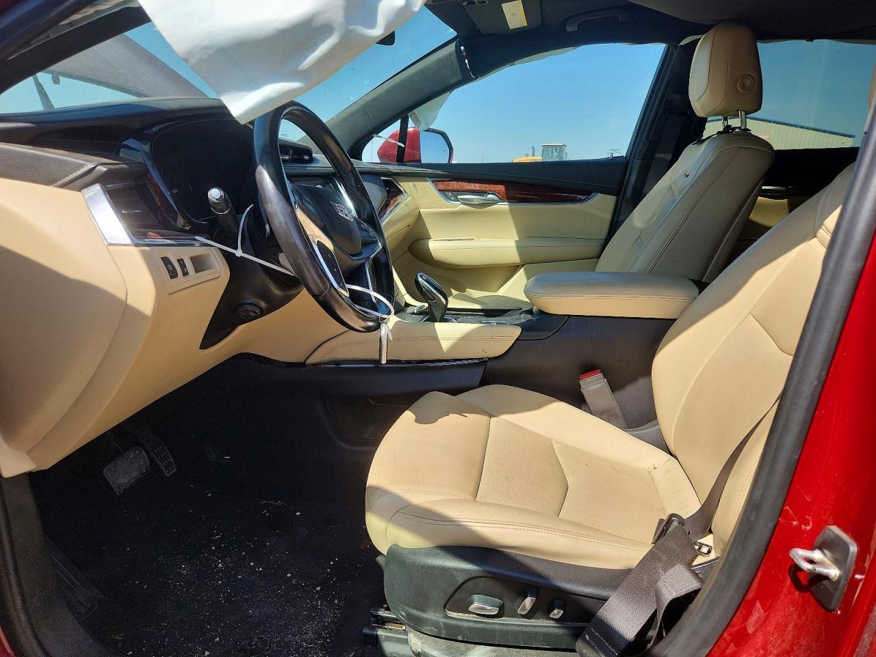 2018 CADILLAC XT5 LUXURY — Фото 7 из 13