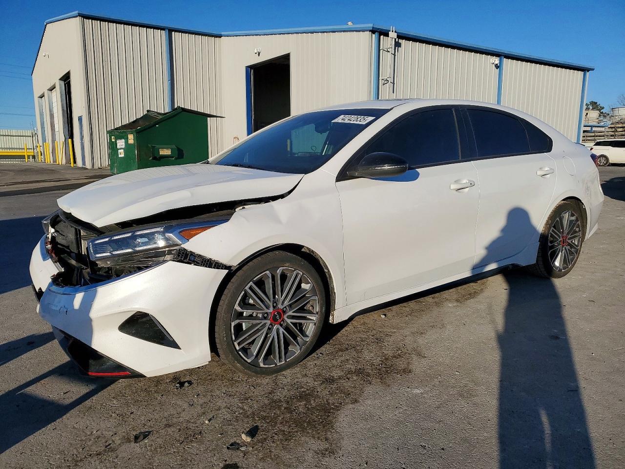2022 KIA FORTE GT