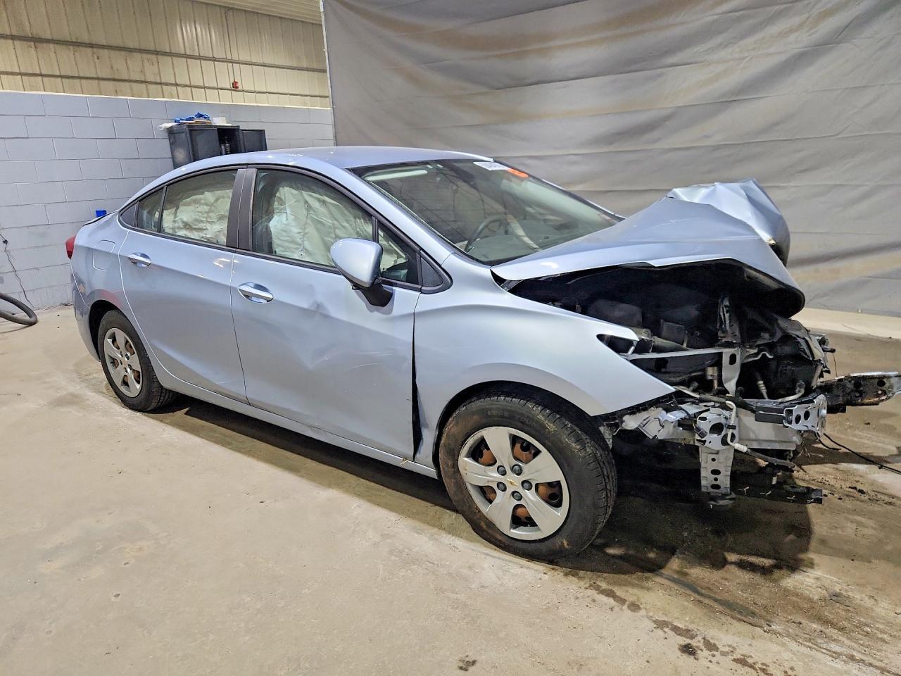 2018 CHEVROLET CRUZE LS — Фото 4 из 12