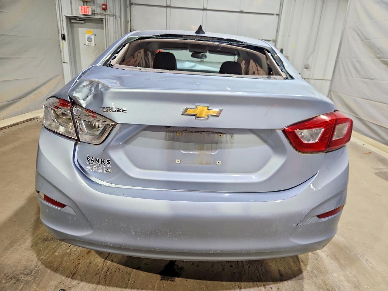2018 CHEVROLET CRUZE LS — Фото 6 из 12