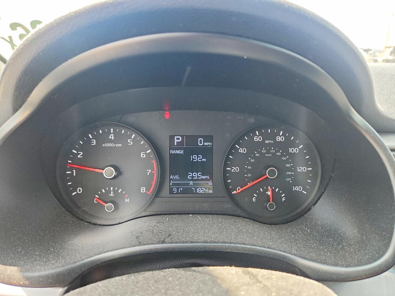 2022 KIA RIO S — Фото 9 из 13