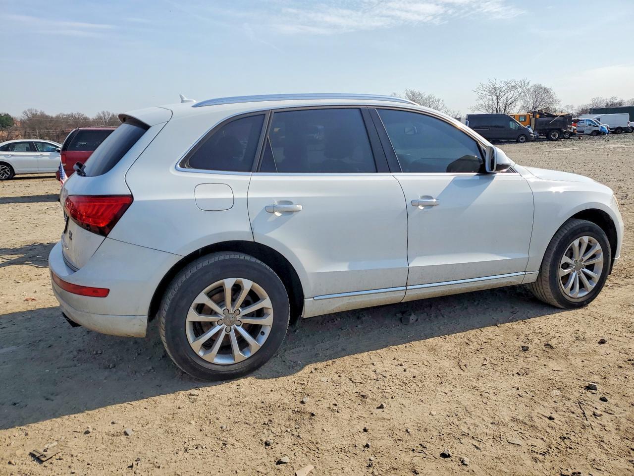 2015 AUDI Q5 PREMIUM — Фото 3 из 13