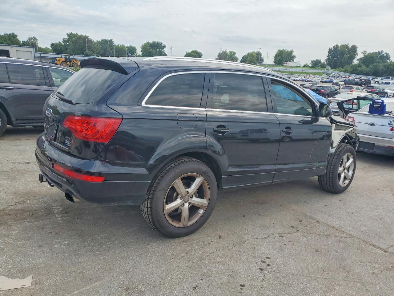 2015 AUDI Q7 PRESTIGE — Фото 3 из 12