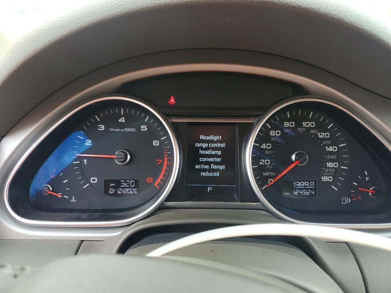 2015 AUDI Q7 PRESTIGE — Фото 9 из 12