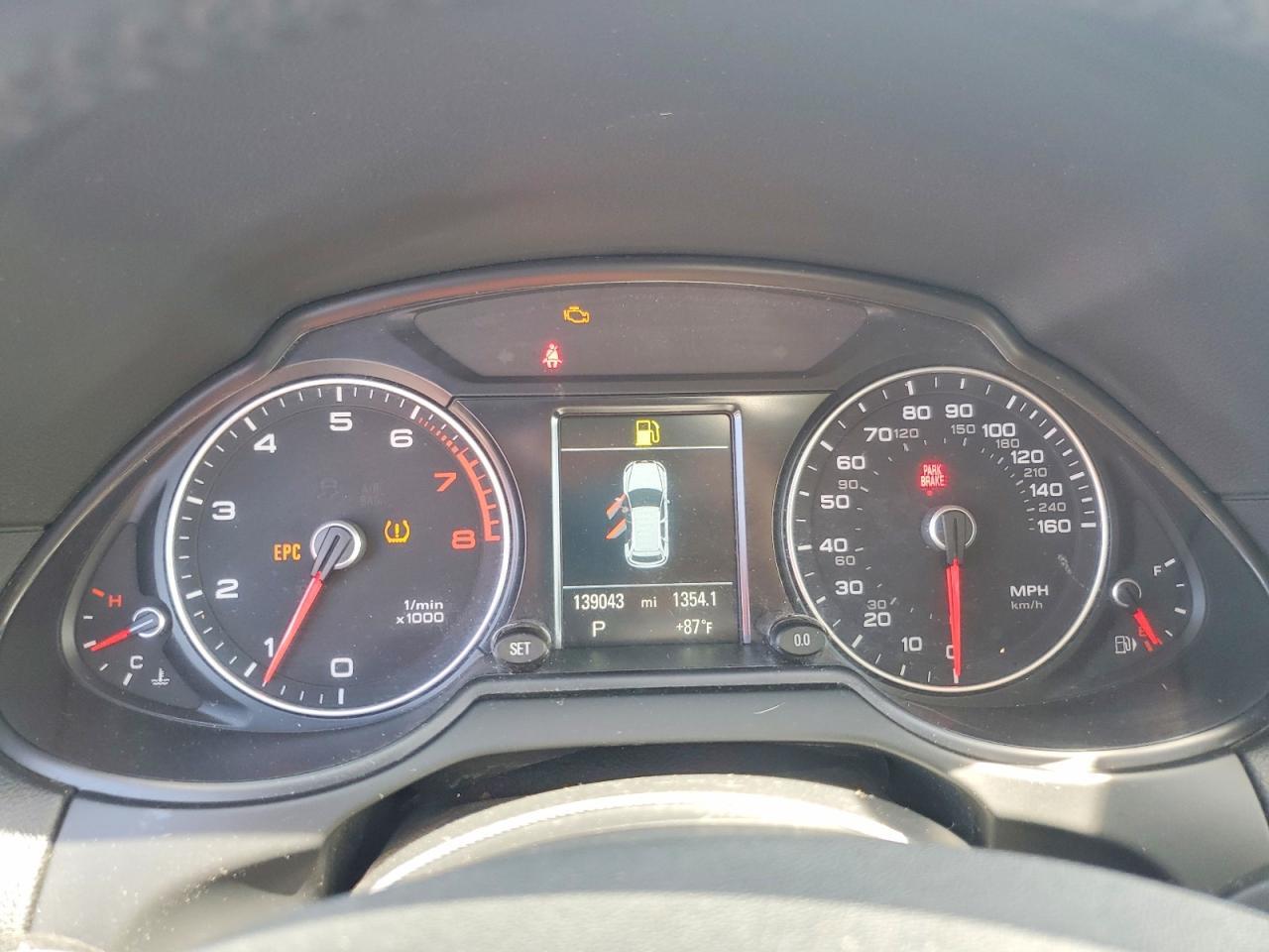 2015 AUDI Q5 PREMIUM PLUS — Фото 9 из 13