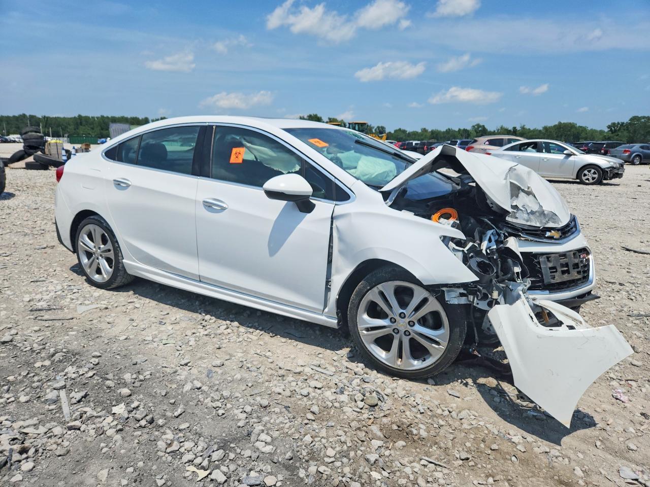 2018 CHEVROLET CRUZE PREMIER — Фото 4 из 12