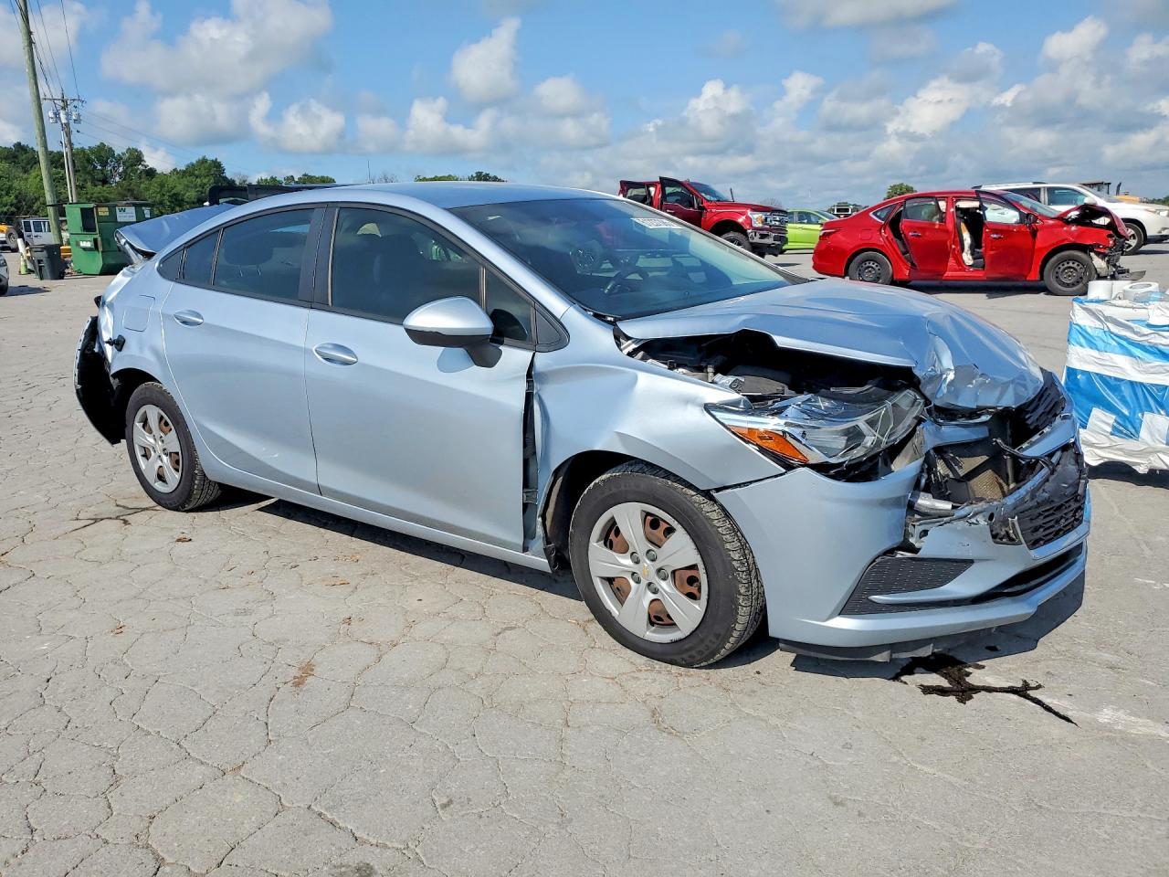 2018 CHEVROLET CRUZE LS — Фото 4 из 12