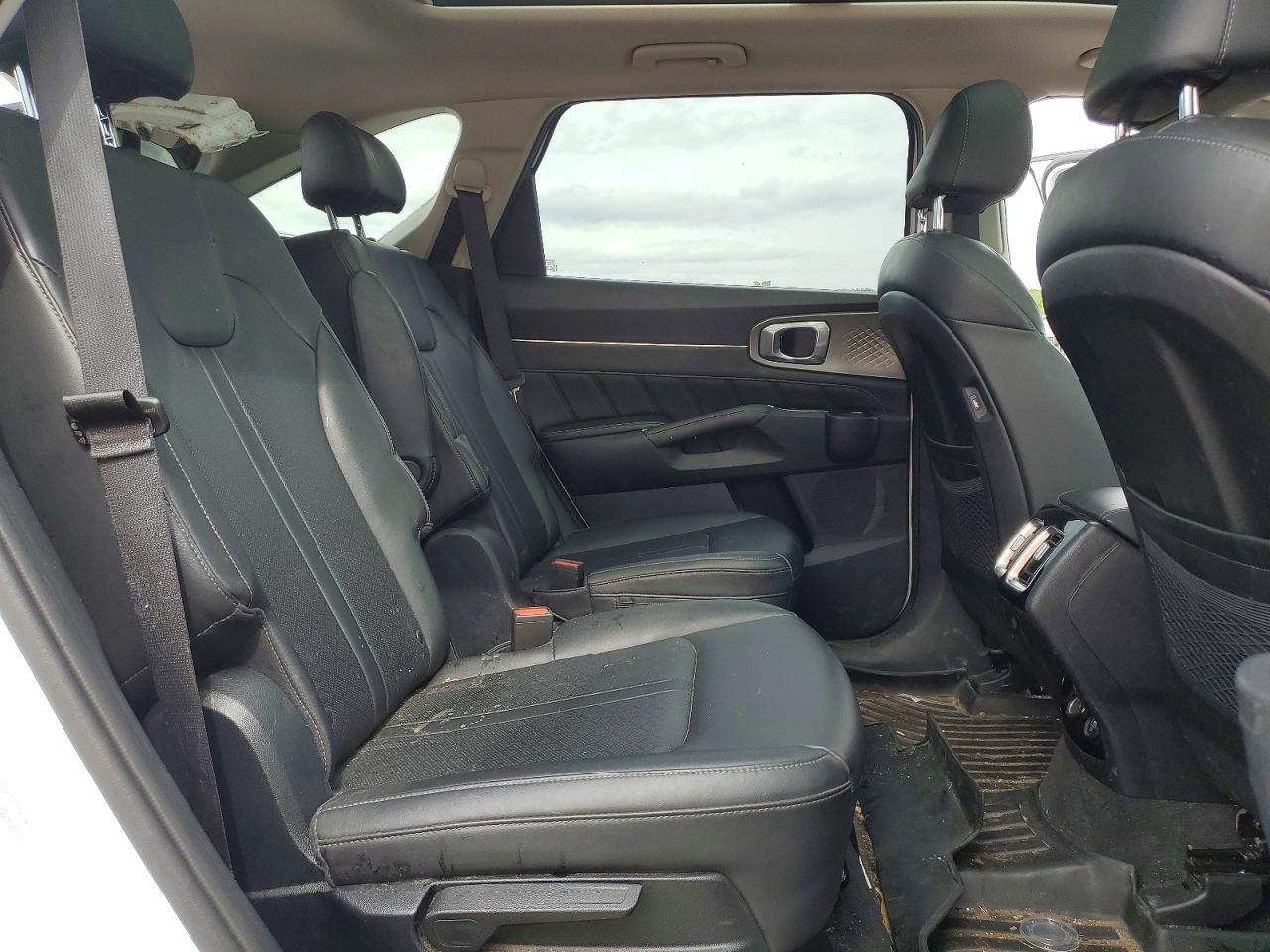 5XYRKDLF3NG154910 2022 KIA SORENTO photo no. 10