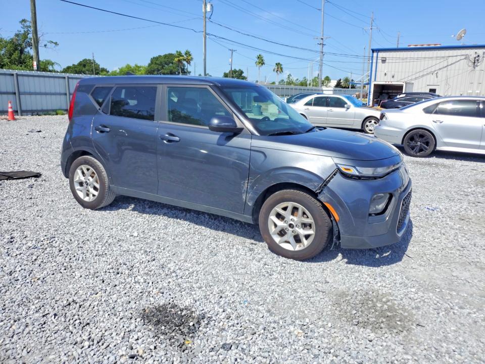 2022 KIA SOUL LX — Фото 4 из 13