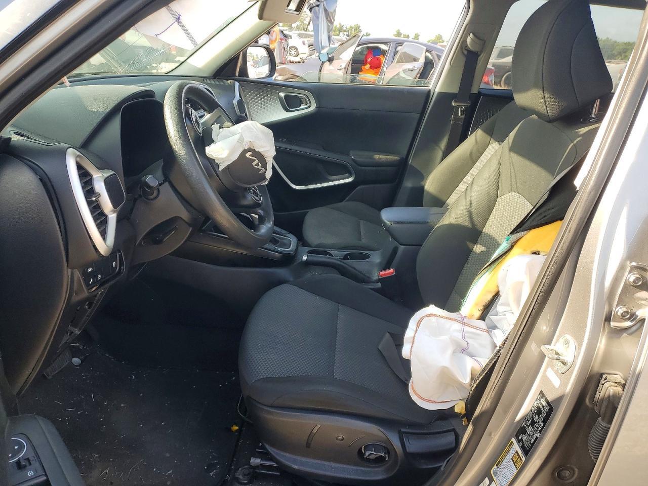 2022 KIA SOUL LX — Фото 7 из 13