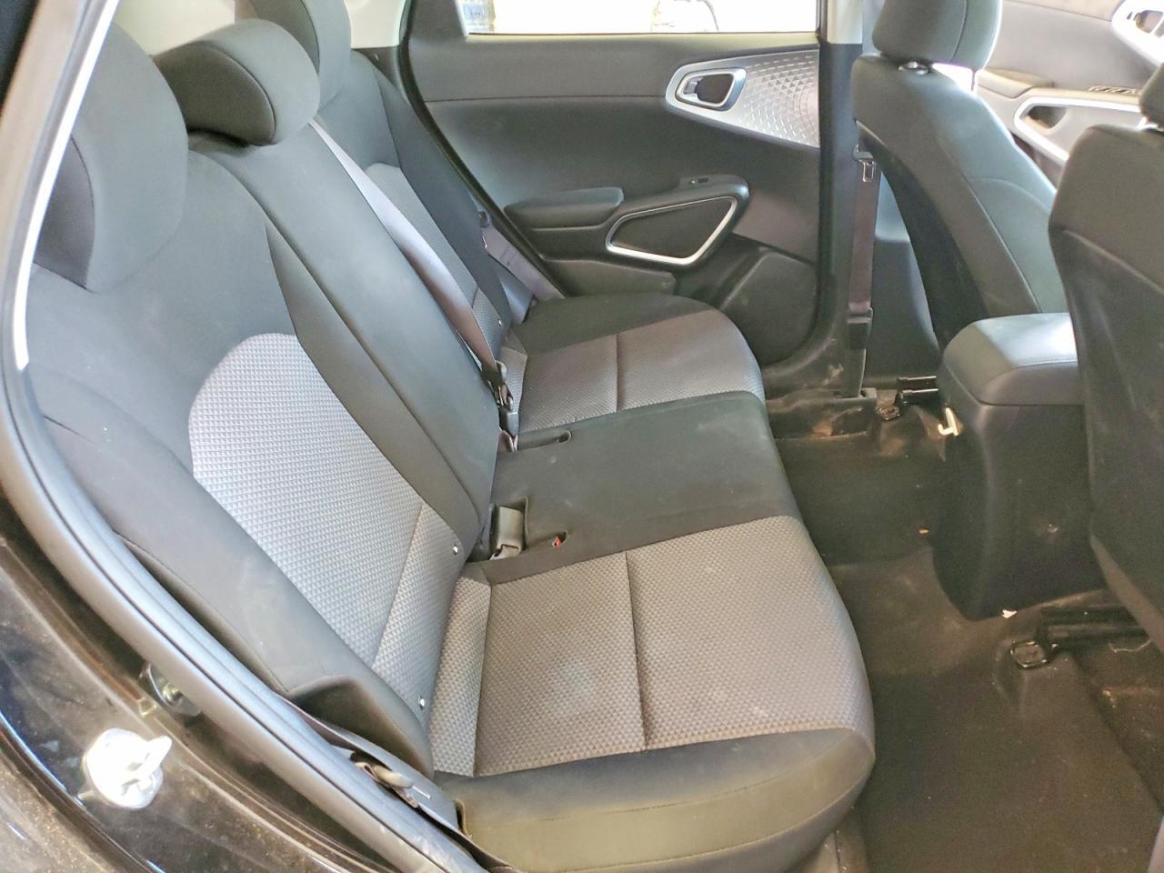 2022 KIA SOUL LX — Фото 11 из 13
