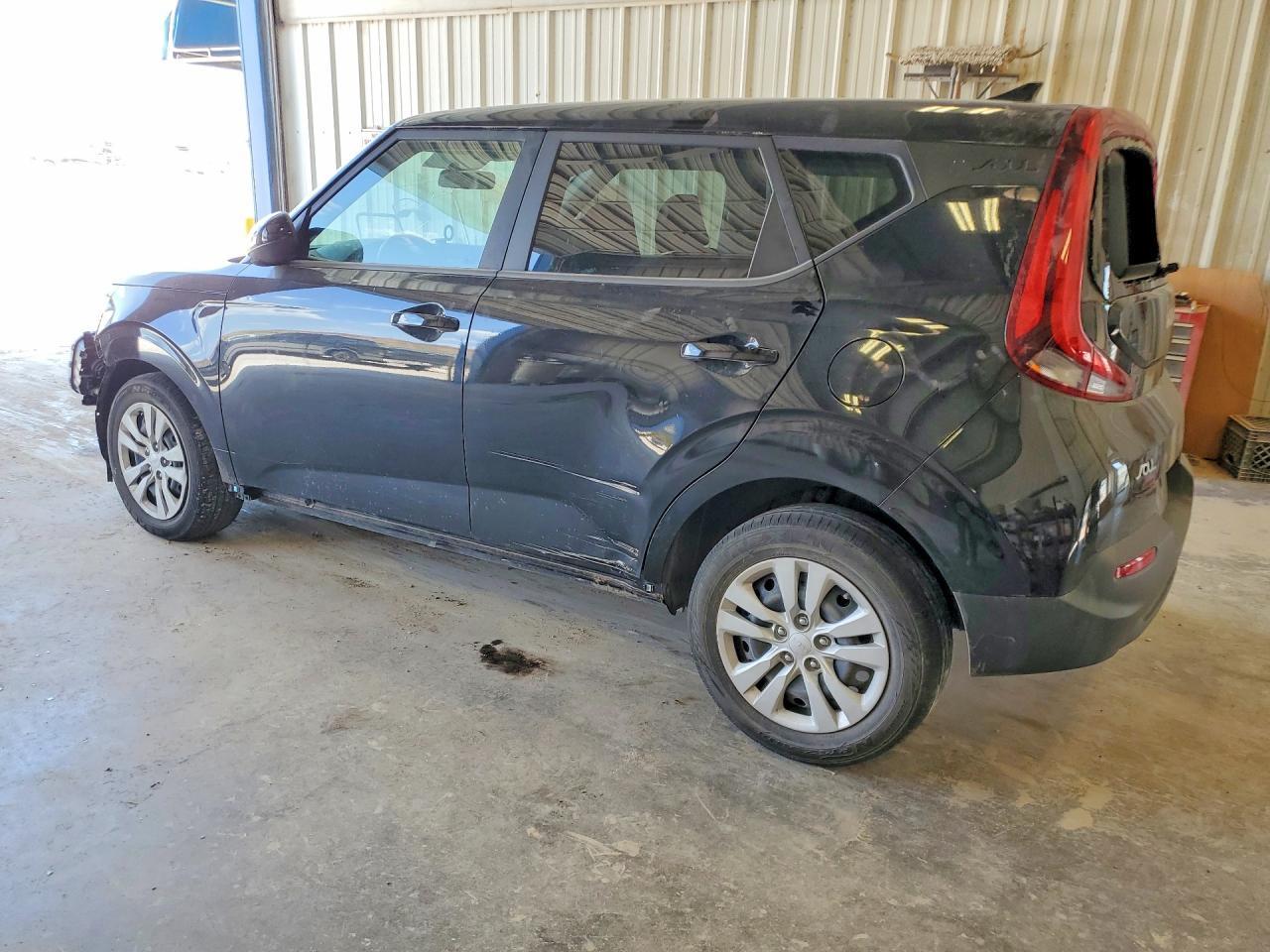 2022 KIA SOUL LX — Фото 2 из 13