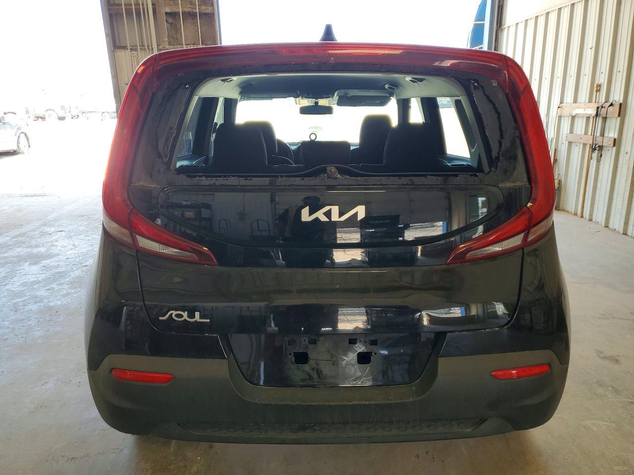 2022 KIA SOUL LX — Фото 6 из 13