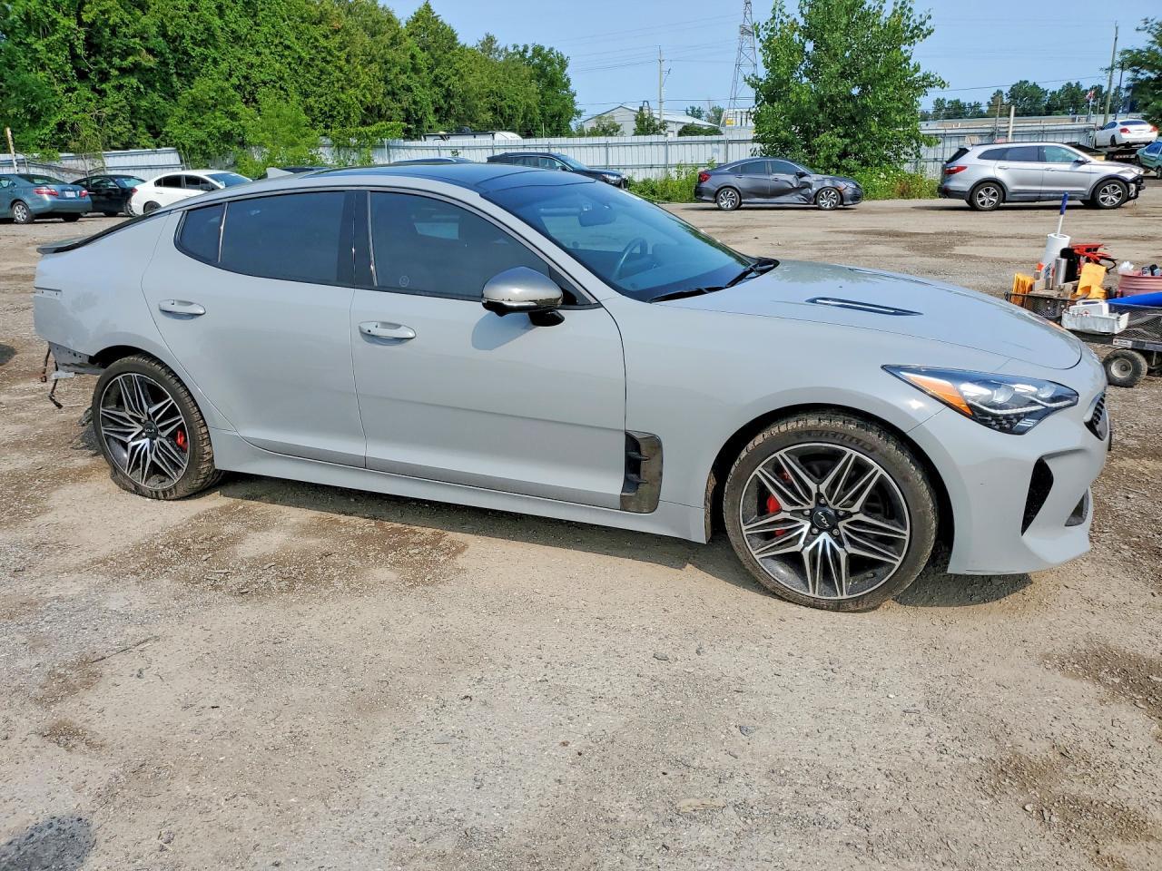 2022 KIA STINGER GT2 — Фото 4 из 13
