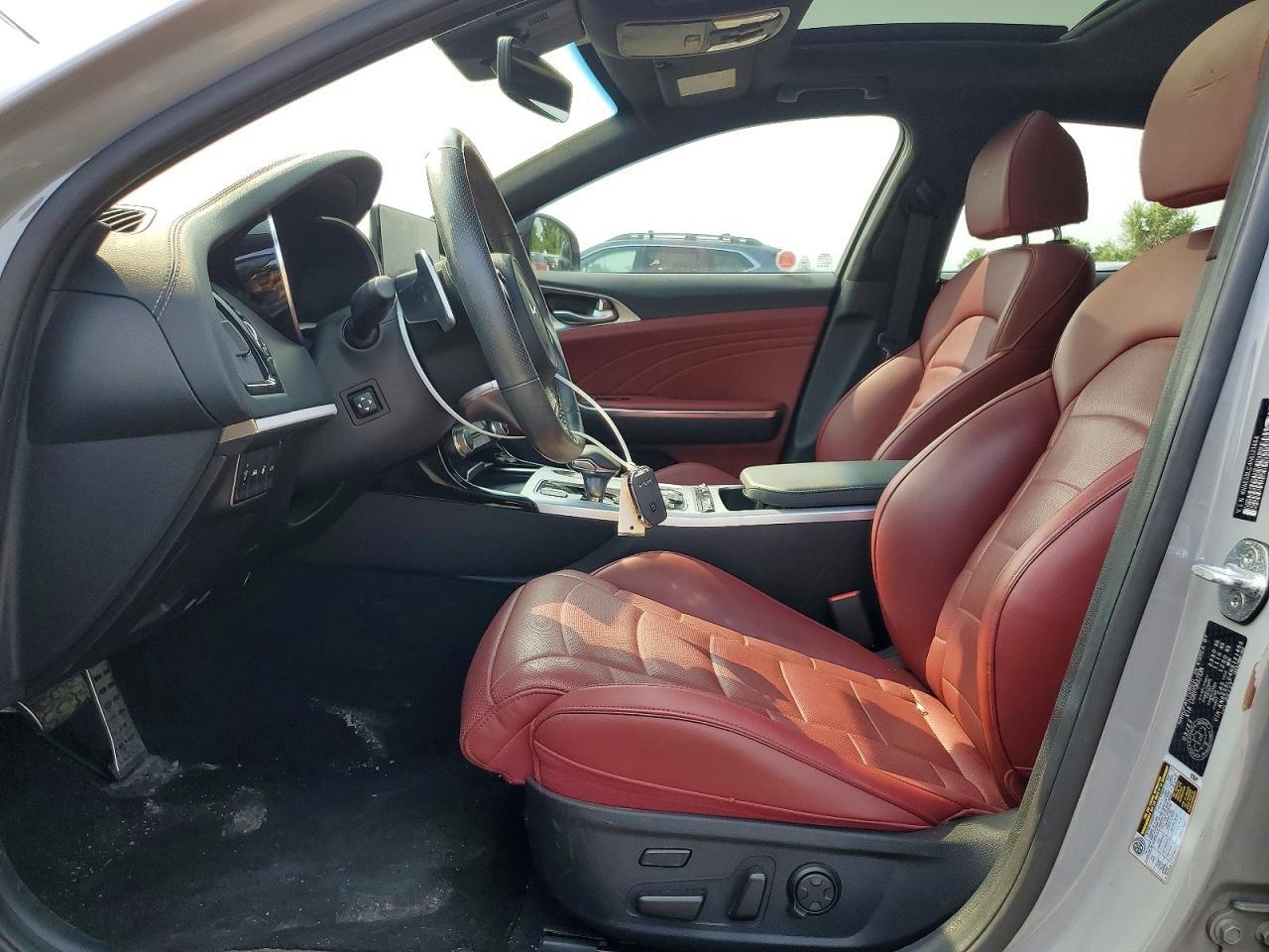 2022 KIA STINGER GT2 — Фото 7 из 13