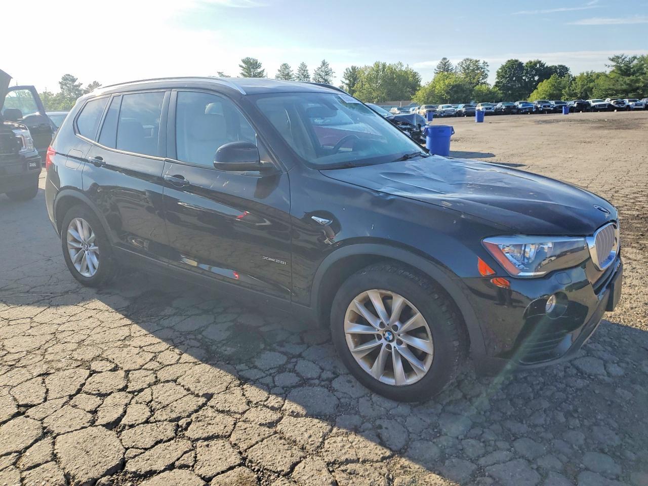 2015 BMW X3 XDRIVE28I — Фото 4 из 13