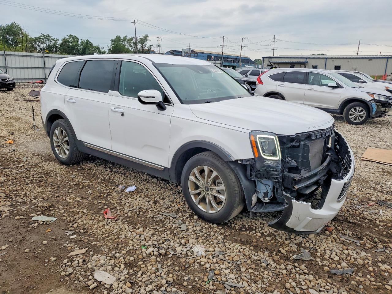 2022 KIA TELLURIDE LX — Фото 4 из 13