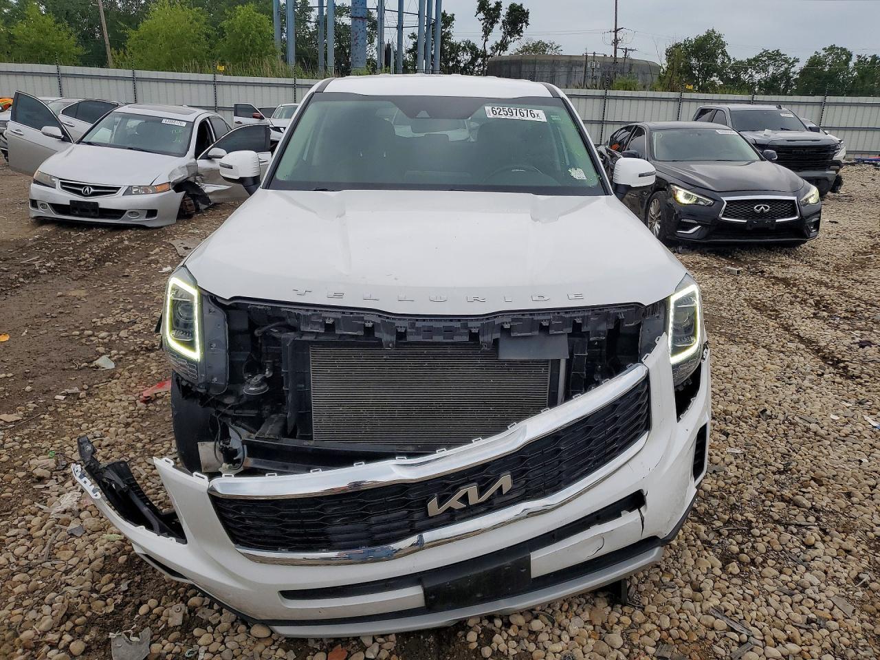 2022 KIA TELLURIDE LX — Фото 5 из 13