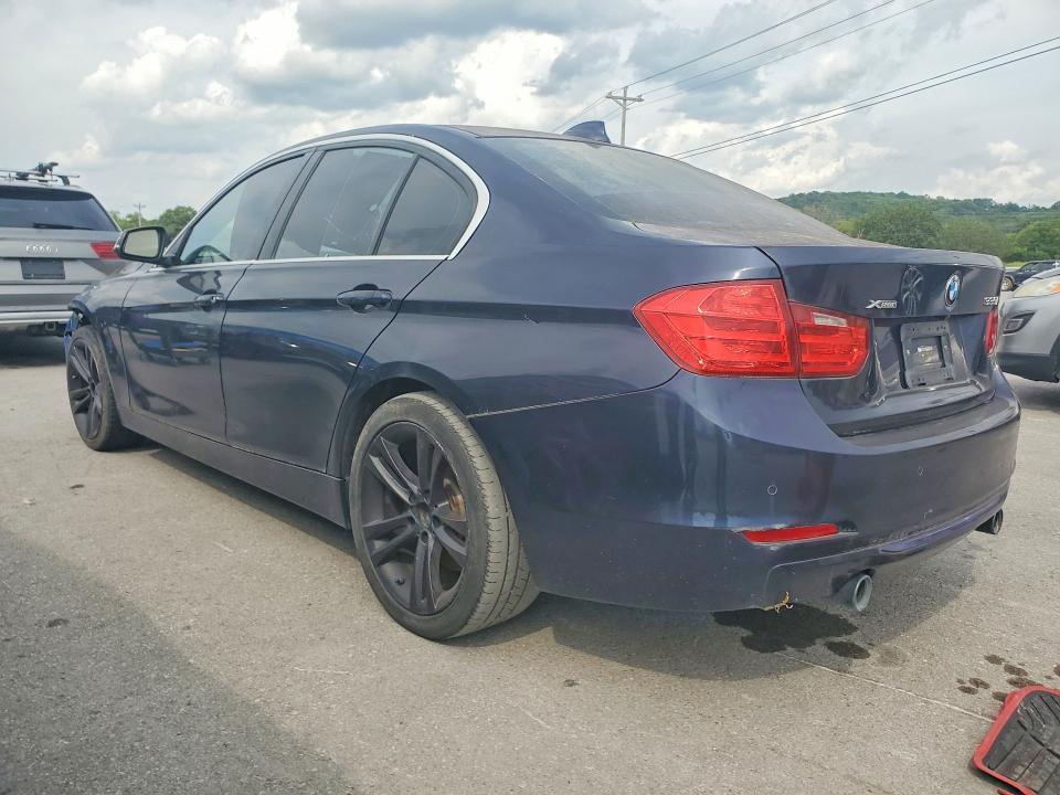 2015 BMW 335 XI — Фото 2 из 12