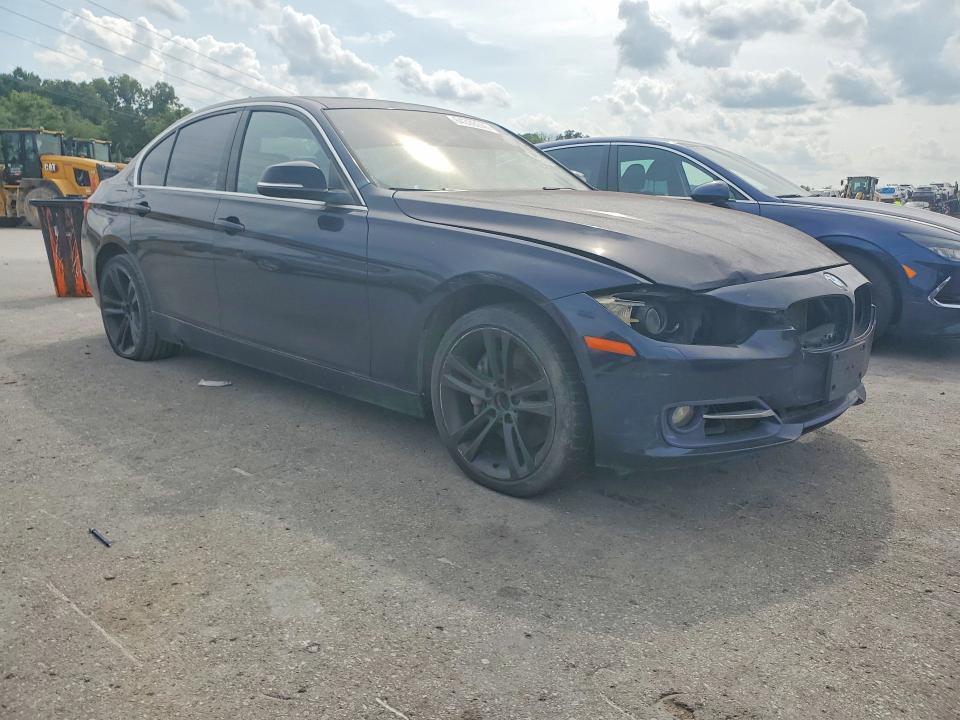 2015 BMW 335 XI — Фото 4 из 12