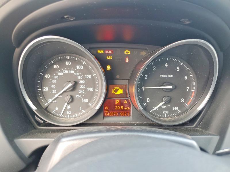 2015 BMW Z4 SDRIVE28I — Фото 9 из 13