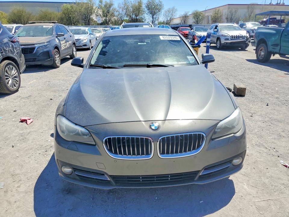 2015 BMW 528 I — Фото 5 из 12
