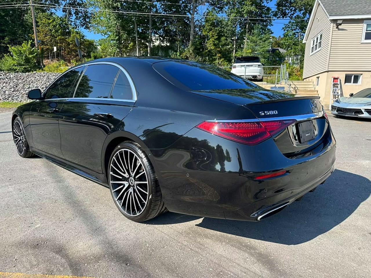 2022 MERCEDES-BENZ S 580 4MATIC — Фото 2 из 10